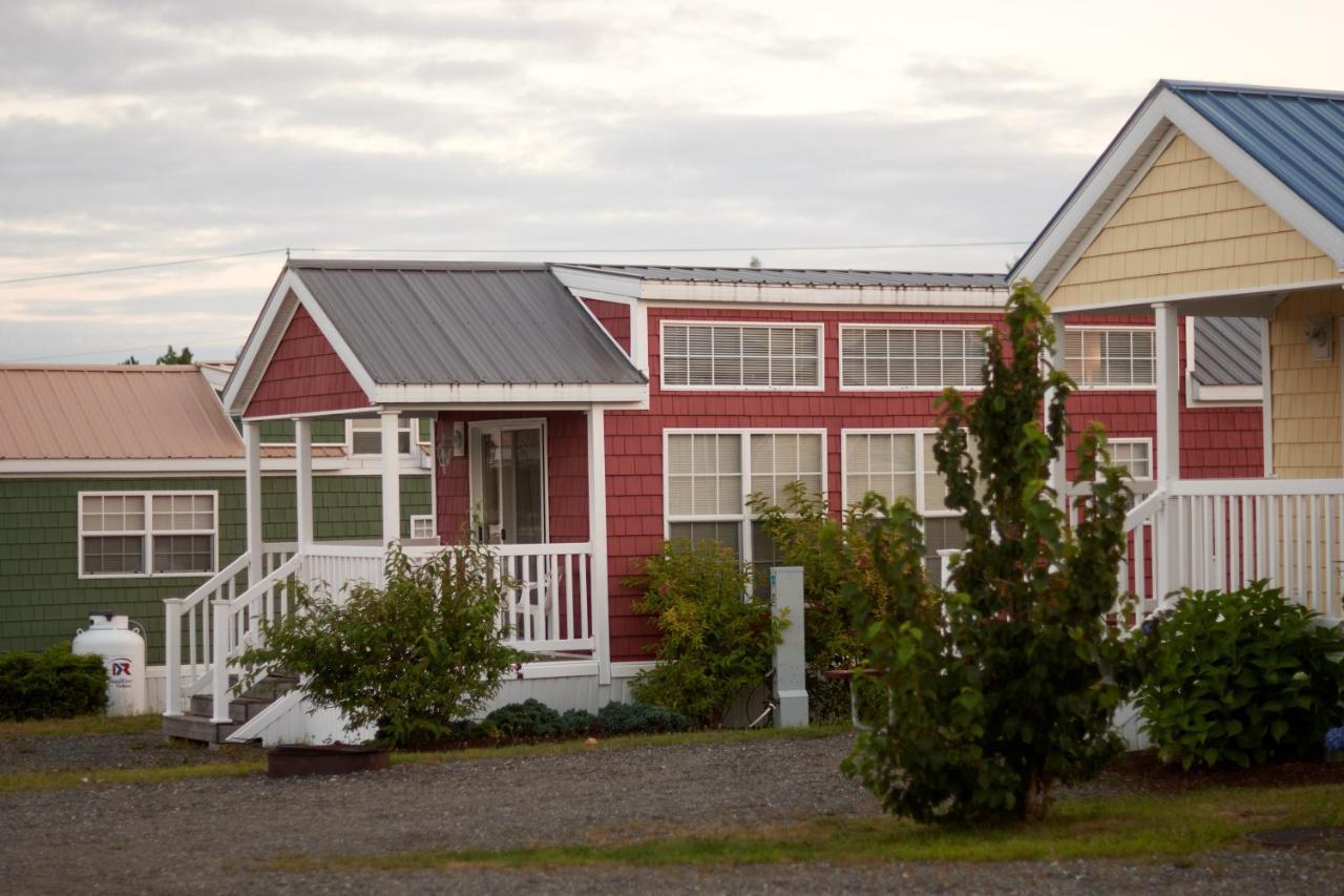 Narrows Too Camping Resort Loft Cottage 12 Trenton Bagian luar foto